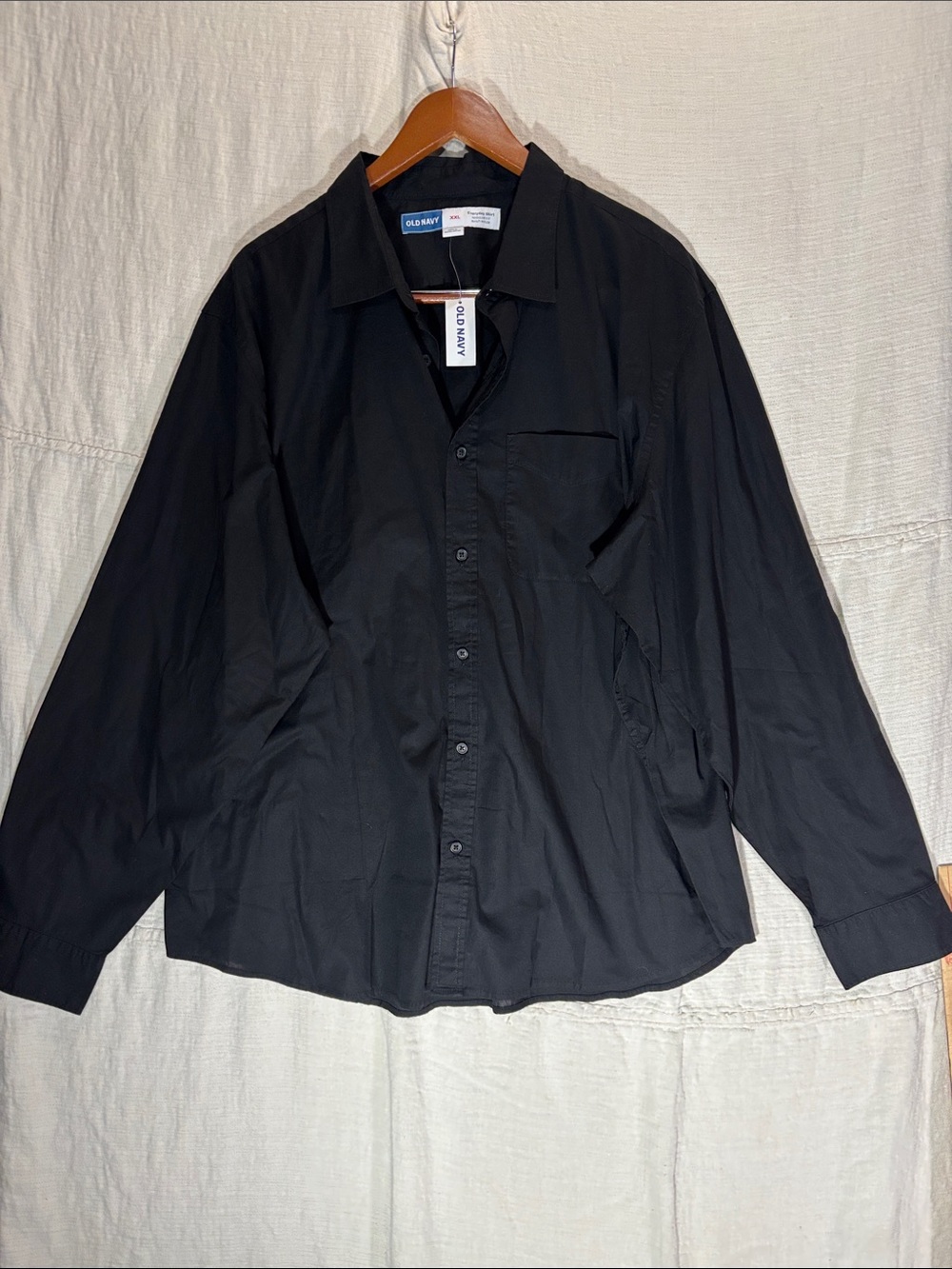 NWT Old Navy Mens XXL Black Everyday Shirt Regular Fit Built In Flex Button Down